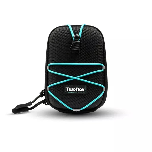 The rigid case for GPS is a tough, practical accessory to protect your device properly. It features a fixing ring with which you can attach the device to your belt or rucksack.
