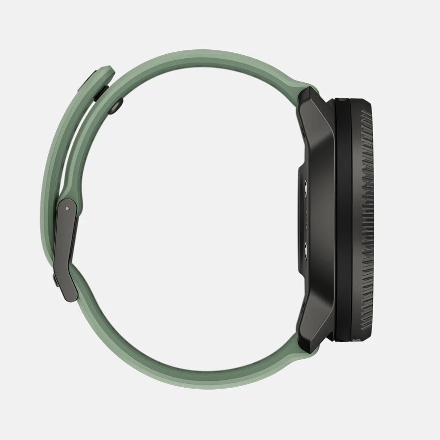 The Suunto Vertical 2 improves upon the original with a brighter, larger AMOLED screen, a redesigned optical heart rate sensor & a built-in LED flashlight