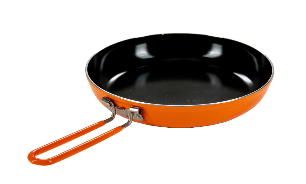 The nonstick Summit Skillet packs the performance and punch of home cookware into a compact, lightweight, elegant, solution designed for the backpacker set. 