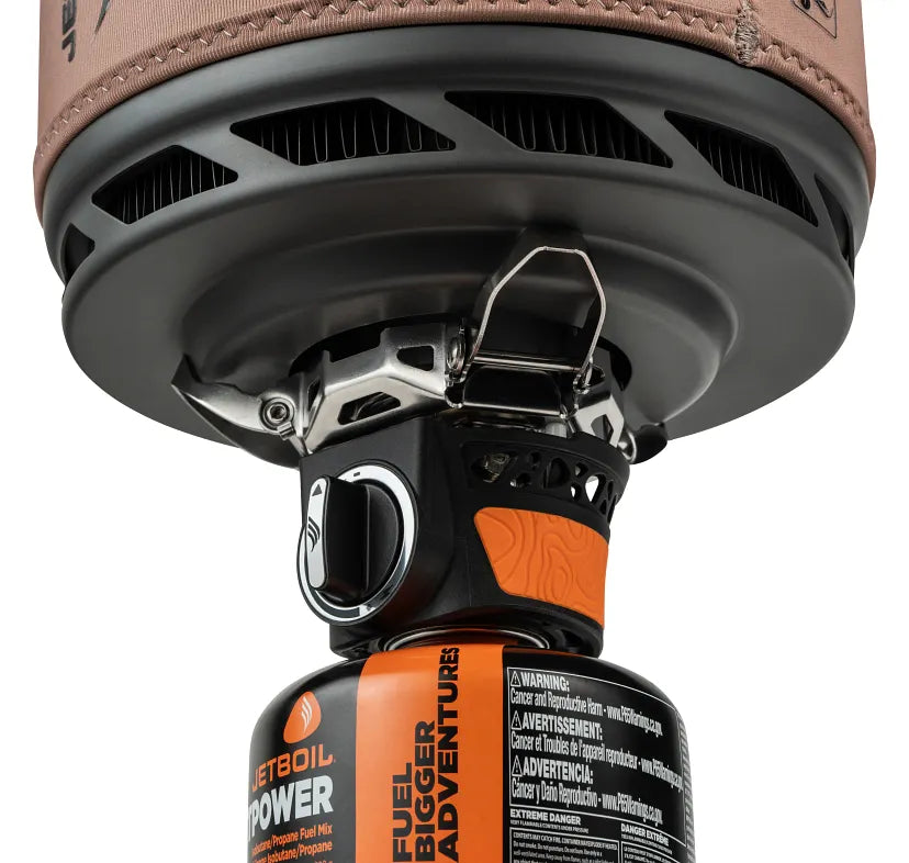 TrailCook 2.0L cooks for 2–4 with fast boils, precise heat control, easy cleanup, and rugged convenience for every outdoor adventure.