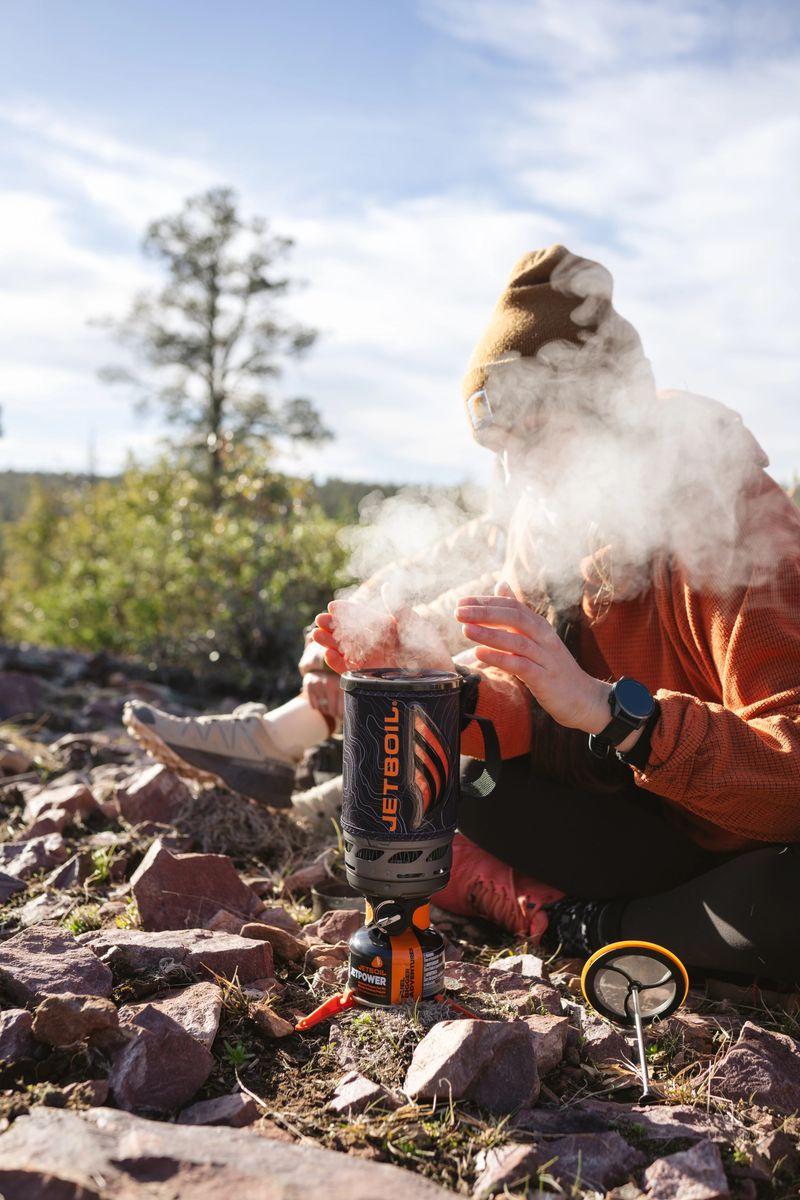 Everything you need for coffee on the trail. The Flash Java 1.0L bundles our efficient Flash 1.0L cooking system with the stowable Silicone Coffee Press, which stores perfectly inside the cook pot