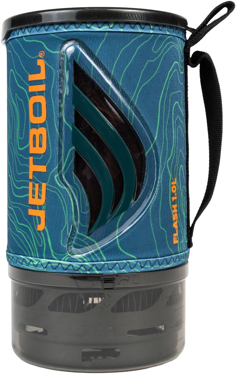 Blistering boil times come standard on the Flash cooking system, the ultimate camping stove for preparing coffee, soup, or dehydrated meals on the trail. 